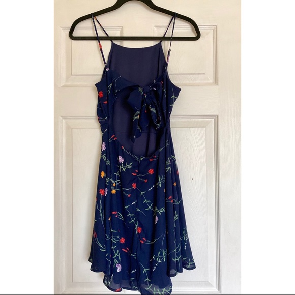Lulu’s Floral Summer Dress - Size S - Picture 2 of 3